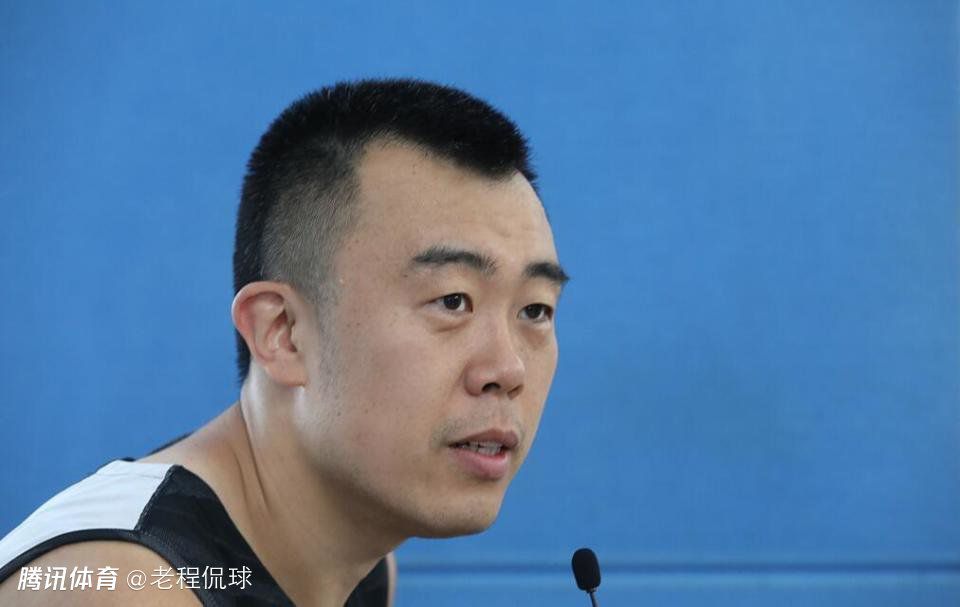 在教室伦流澡到高潮h短视频