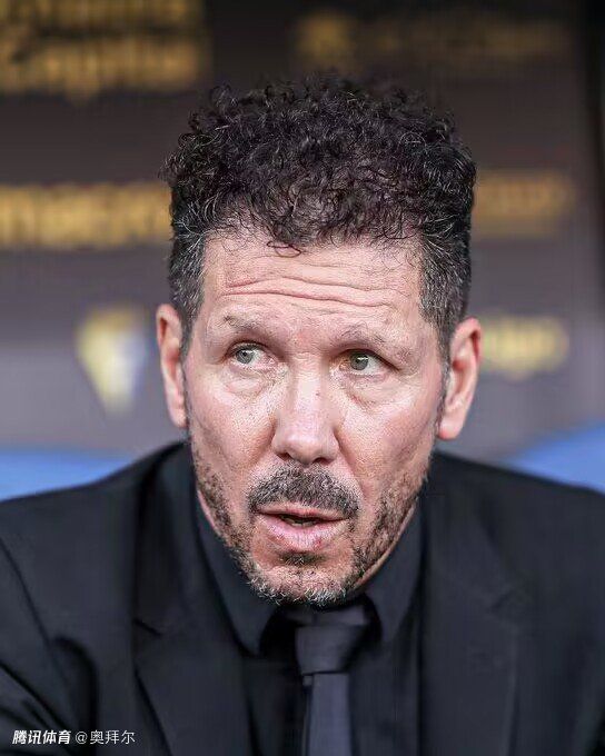 小妖精太湿太紧了拔不出视频