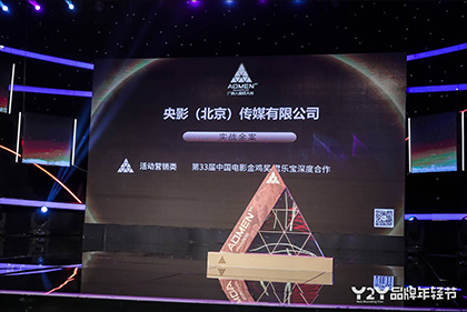 班长裸体扒开两腿让我喝尿